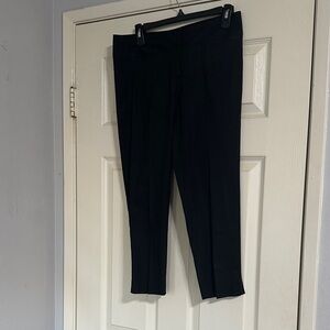 Bebe Sexy Linen (70%) and Spandex Capris